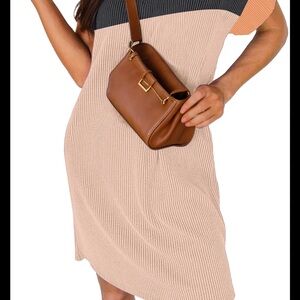 Colorblock Ribbed Short Sleeve Dress with Pockets